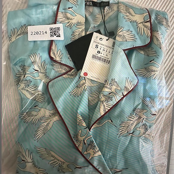 Zara Pyjama Style top with birds print - Picture 3 of 3